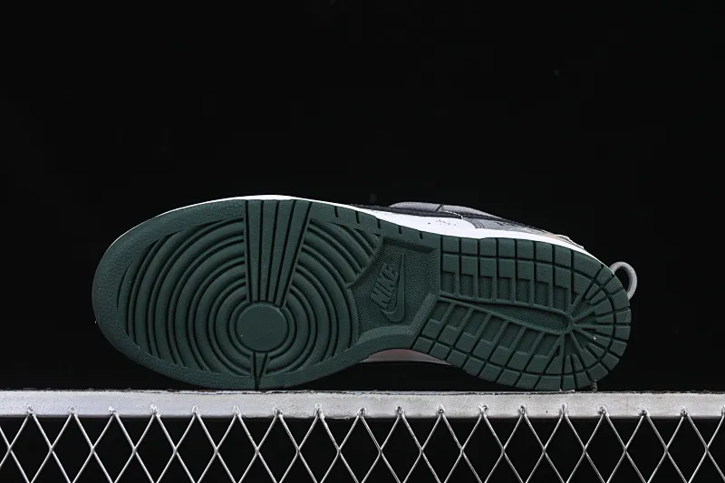 All Categories Nk SB Dunk Series Nk SB Dunk Low High-end Customized Low-top Shoes Nike SB Dunk Low "Just Do It" Straps Anniversary High-end Customized Low-top Casual Shoes DV0833-111